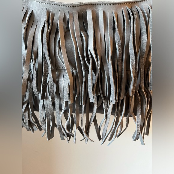 Cut n’ Paste Leather Gray Crossbody Bag with Fringe - Picture 6 of 15
